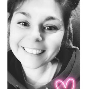 Meet your Posher, Jasmine